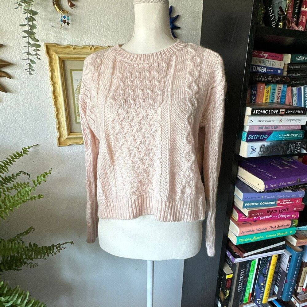 Rush Size Small Pink Cable knit sweater Womens